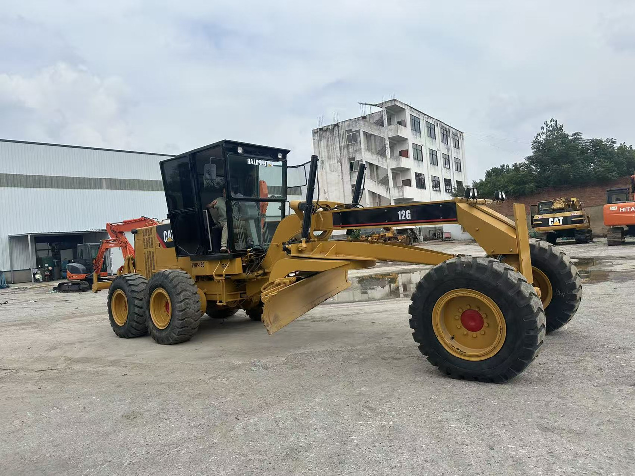 CATERPILLAR 12G CAT Grader - Zrovnávač: obrázok 5 CATERPILLAR 12G CAT Grader - Zrovnávač: obrázok 5
