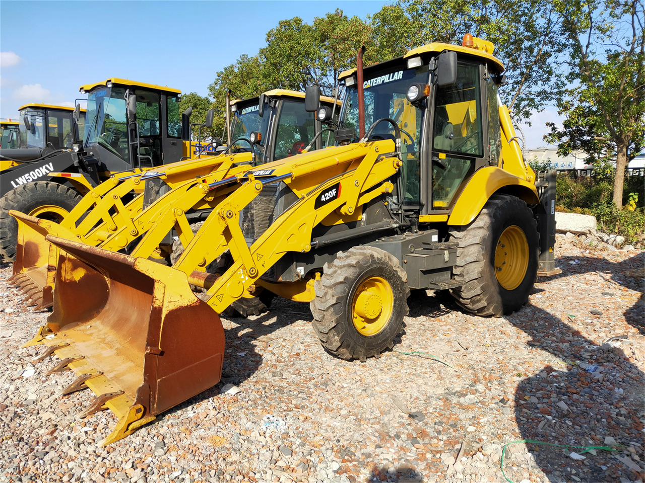 CATERPILLAR Backhoe Loader 420F Click Here for Discount - Rýpadlo-nakladač: obrázok 4 CATERPILLAR Backhoe Loader 420F Click Here for Discount - Rýpadlo-nakladač: obrázok 4