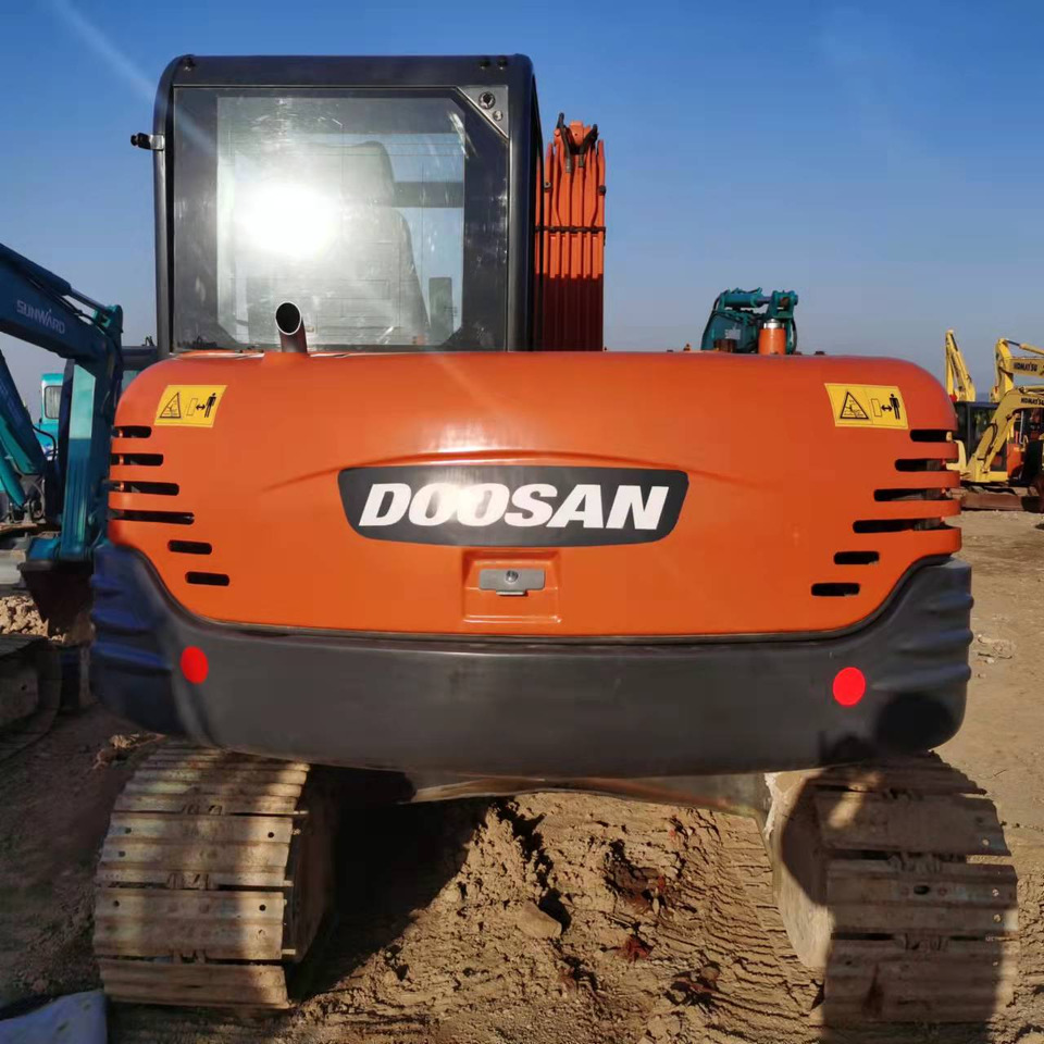 DOOSAN DH80-7 - Pásové rýpadlo: obrázok 2 DOOSAN DH80-7 - Pásové rýpadlo: obrázok 2