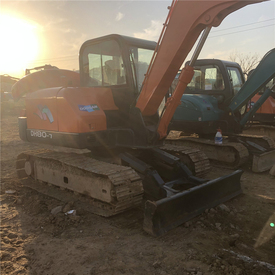 DOOSAN DH80-7 - Pásové rýpadlo: obrázok 5 DOOSAN DH80-7 - Pásové rýpadlo: obrázok 5
