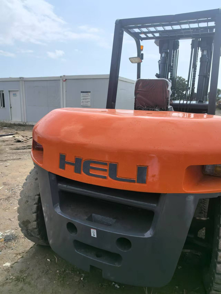 HELI Forklift FD100 Click Here for discount - Dieselový vysokozdvižný vozík: obrázok 4 HELI Forklift FD100 Click Here for discount - Dieselový vysokozdvižný vozík: obrázok 4