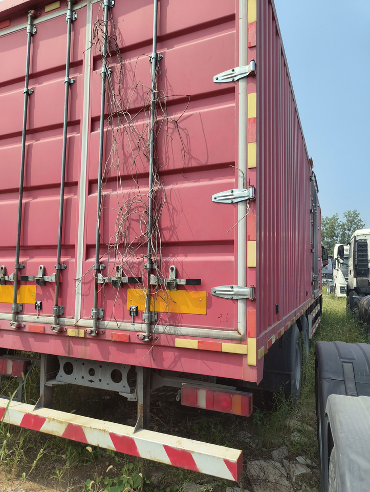 HOWO Haohan N7 Box Truck Click Here for Discount - Skříňový nákladní auto: obrázok 4 HOWO Haohan N7 Box Truck Click Here for Discount - Skříňový nákladní auto: obrázok 4