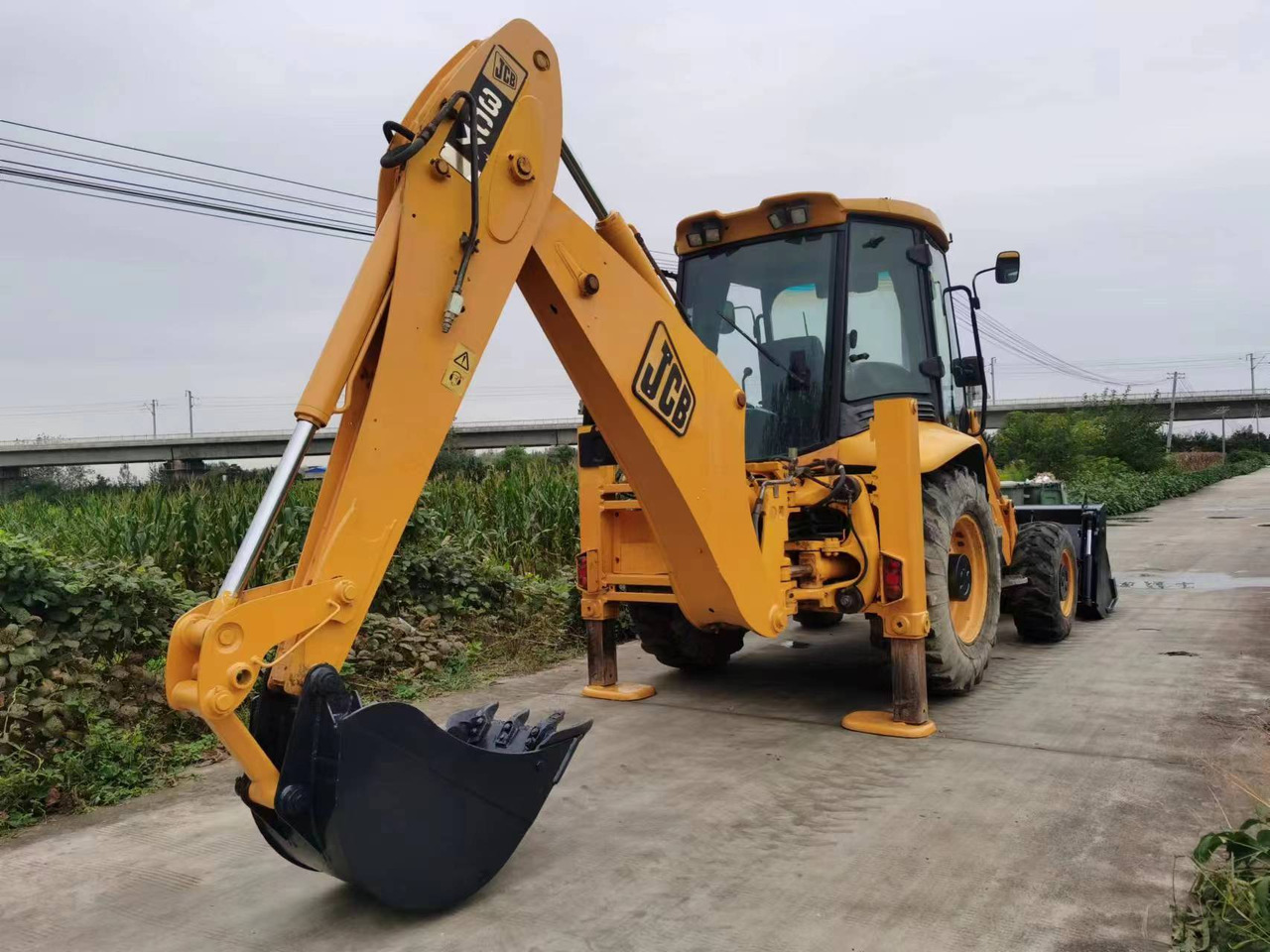 JCB Backhoe Loader 3CX Click Here for Discount - Rýpadlo-nakladač: obrázok 4 JCB Backhoe Loader 3CX Click Here for Discount - Rýpadlo-nakladač: obrázok 4