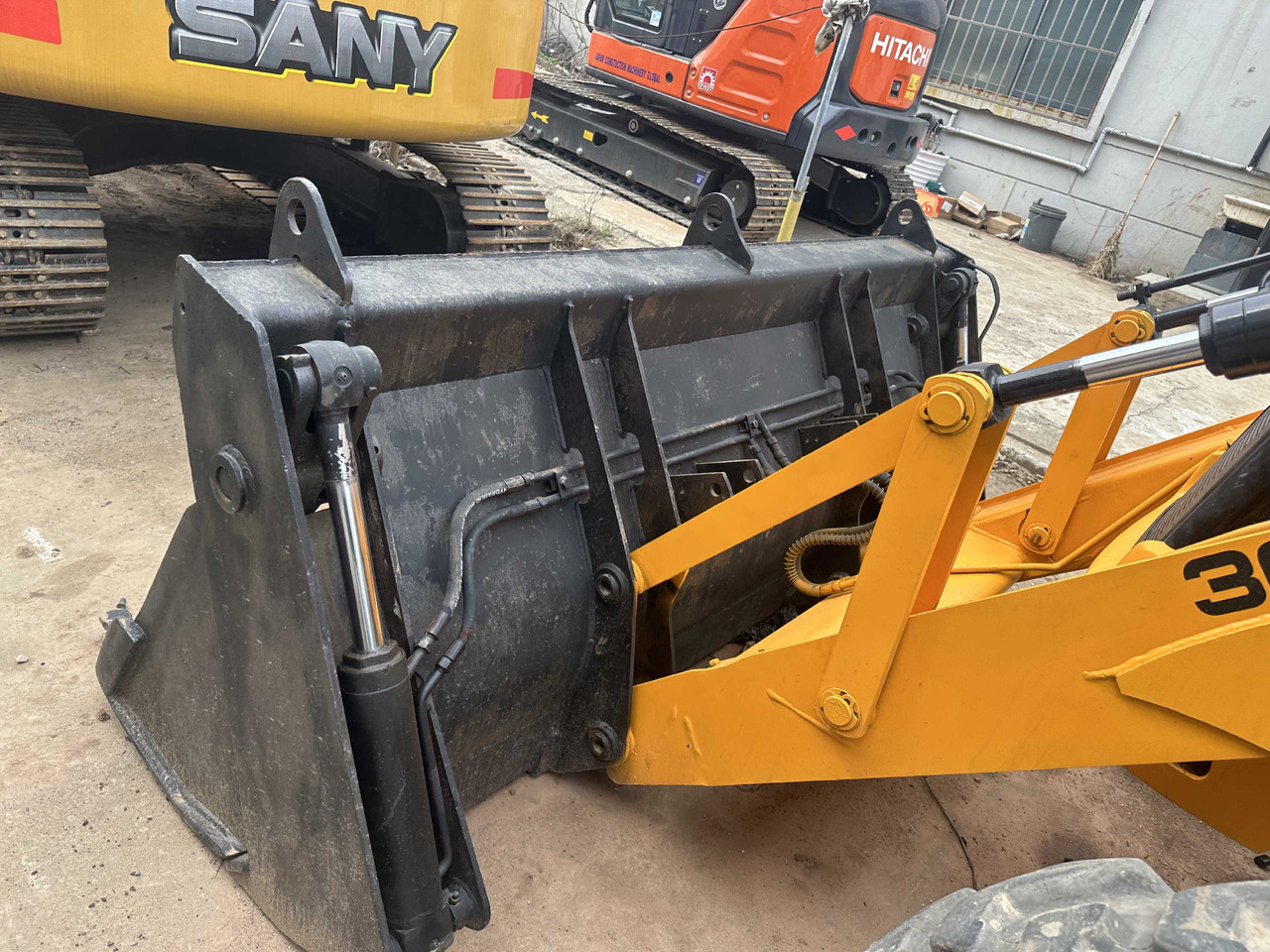 JCB Backhoe Loader - Rýpadlo-nakladač: obrázok 3 JCB Backhoe Loader - Rýpadlo-nakladač: obrázok 3