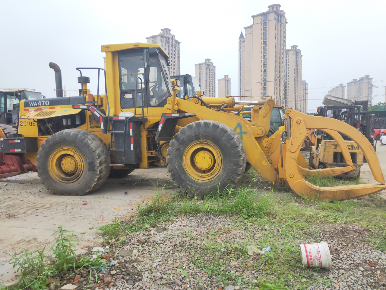 KOMATSU Wheel WA470-3 With a fork - Kolesový nakladač: obrázok 2 KOMATSU Wheel WA470-3 With a fork - Kolesový nakladač: obrázok 2
