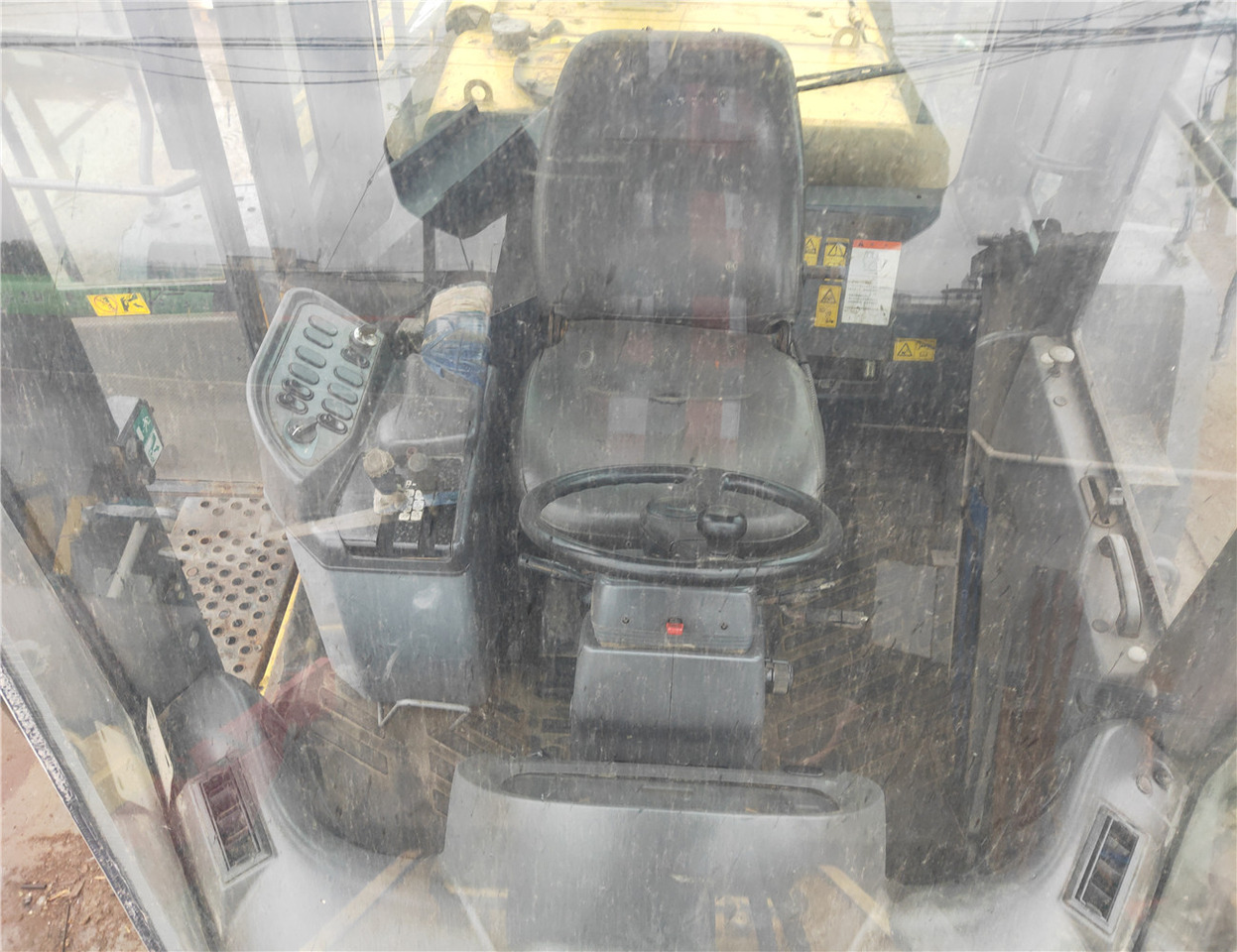 KOMATSU wheel Loader - Kolesový nakladač: obrázok 5 KOMATSU wheel Loader - Kolesový nakladač: obrázok 5