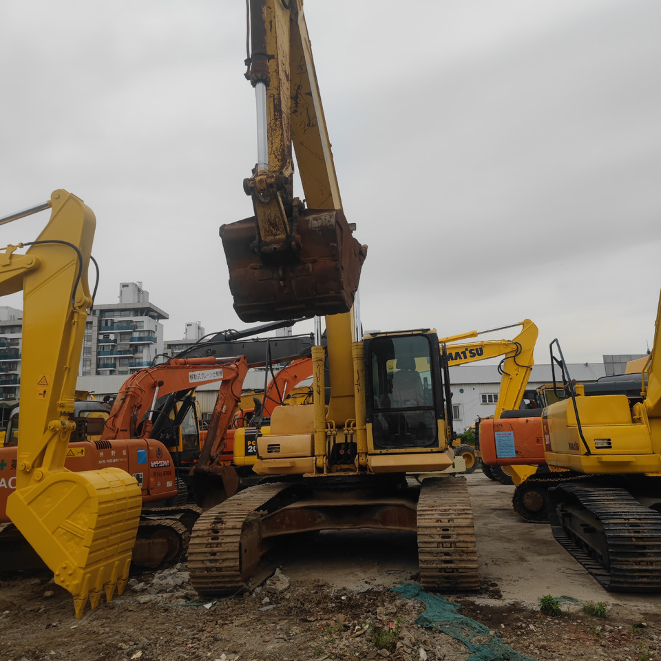Komatsu Crawler Excavator  PC300-7 Good Condition - Pásové rýpadlo: obrázok 1 Komatsu Crawler Excavator  PC300-7 Good Condition - Pásové rýpadlo: obrázok 1
