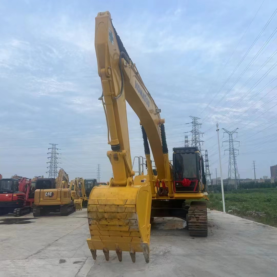 Komatsu 【Low Hours】Komatsu PC350-8 Crawler Excavator, 2015, 6,500 Hours, Well Maintained - Pásové rýpadlo: obrázok 4 Komatsu 【Low Hours】Komatsu PC350-8 Crawler Excavator, 2015, 6,500 Hours, Well Maintained - Pásové rýpadlo: obrázok 4
