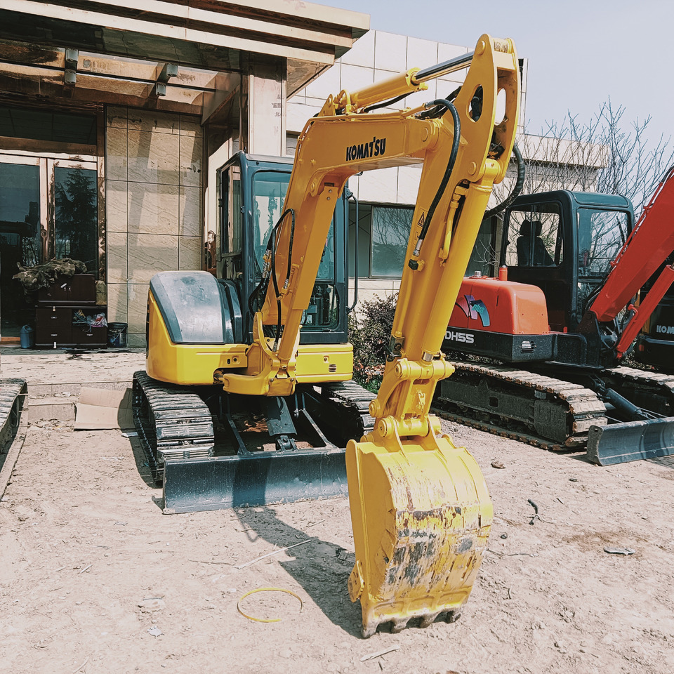 Komatsu Mini Excavation PC40MR - Mini rýpadlo: obrázok 2 Komatsu Mini Excavation PC40MR - Mini rýpadlo: obrázok 2