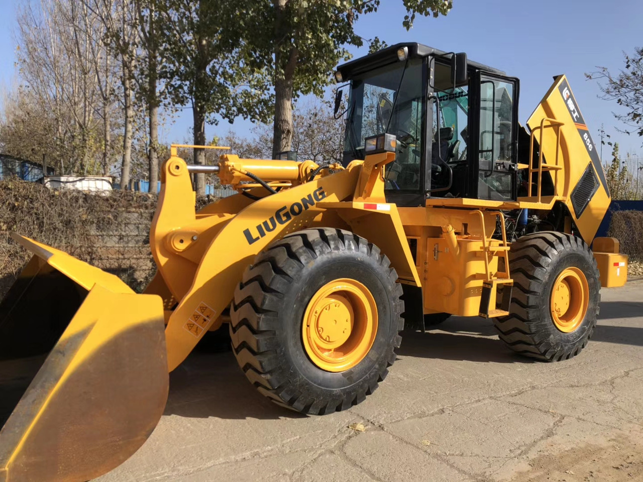 LIUGONG Wheel Loader 856 Click Here for Discount - Kolesový nakladač: obrázok 1 LIUGONG Wheel Loader 856 Click Here for Discount - Kolesový nakladač: obrázok 1