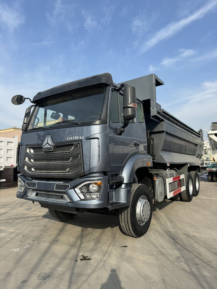 SINOTRUK HOWO - Sklápač: obrázok 2 SINOTRUK HOWO - Sklápač: obrázok 2