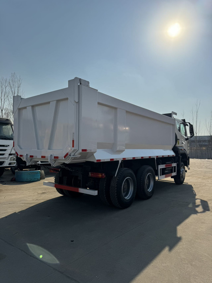 SINOTRUK HOWO NX371 6X4 - Sklápač: obrázok 3 SINOTRUK HOWO NX371 6X4 - Sklápač: obrázok 3