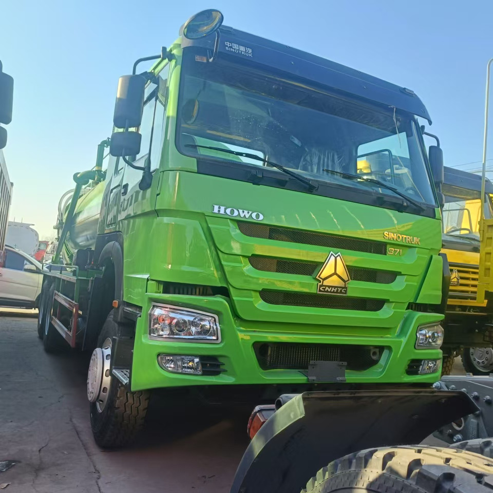 SINOTRUK HOWO Sewage Suction Truck 6*4 Click Here for Discount - Fekálne vozidlo: obrázok 1 SINOTRUK HOWO Sewage Suction Truck 6*4 Click Here for Discount - Fekálne vozidlo: obrázok 1