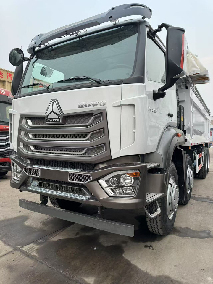 SINOTRUK NX400 8X4 - Sklápač: obrázok 1 SINOTRUK NX400 8X4 - Sklápač: obrázok 1
