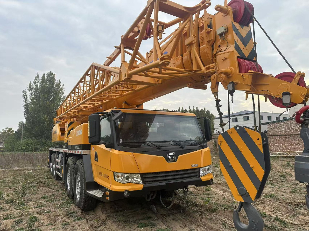 XCMG Crane QY85KAY - Stavebné stroje: obrázok 4 XCMG Crane QY85KAY - Stavebné stroje: obrázok 4