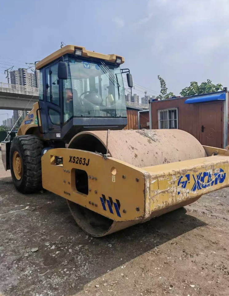 XCMG XCMG XS263J Original Road Roller Negotiable - Stavebné stroje: obrázok 2 XCMG XCMG XS263J Original Road Roller Negotiable - Stavebné stroje: obrázok 2