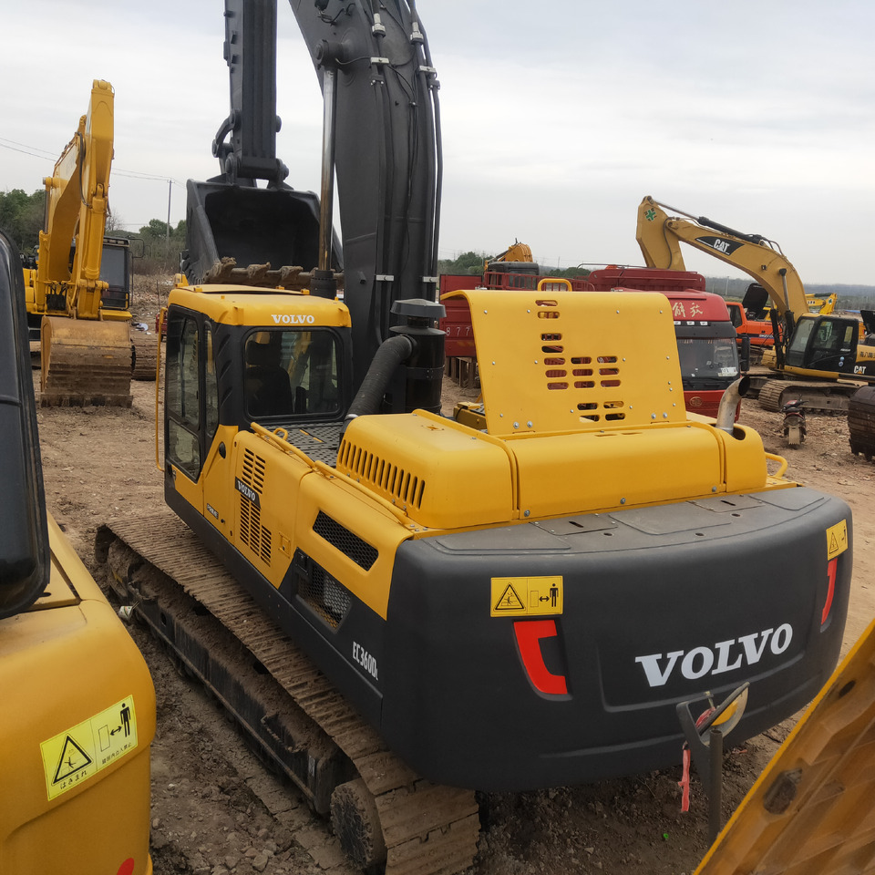 VOLVO EC360D - Pásové rýpadlo: obrázok 4 VOLVO EC360D - Pásové rýpadlo: obrázok 4