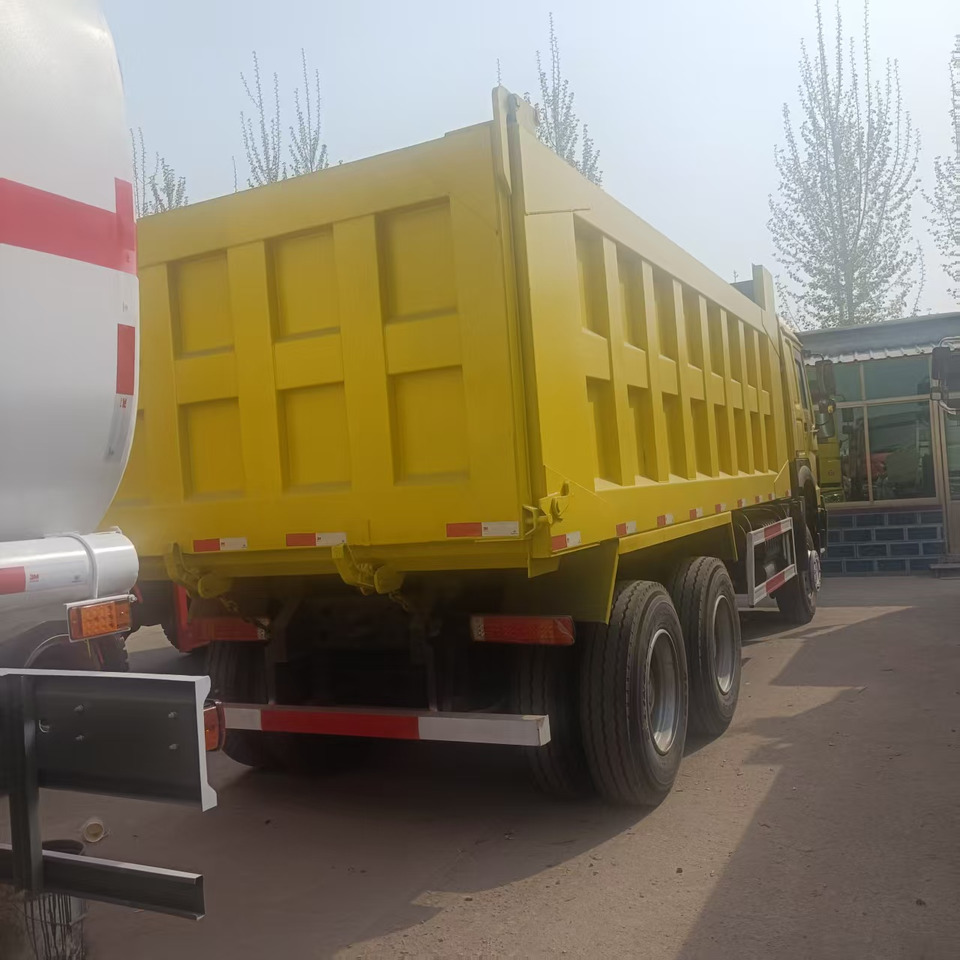 Sinotruk howo 371 6x4 - Sklápač: obrázok 4 Sinotruk howo 371 6x4 - Sklápač: obrázok 4
