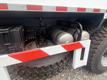 SHACMAN Shacman Tipper Truck for Sale in Jamaica - Nákladné auto: obrázok 5 SHACMAN Shacman Tipper Truck for Sale in Jamaica - Nákladné auto: obrázok 5