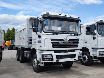 SHACMAN Shacman Tractor Truck for Sale in Malawi - Nákladné auto: obrázok 1 SHACMAN Shacman Tractor Truck for Sale in Malawi - Nákladné auto: obrázok 1