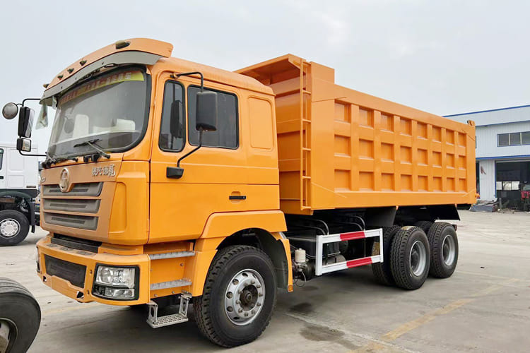 SHACMAN Shacman Cargo Truck for Sale in Kenya - Sklápač: obrázok 1 SHACMAN Shacman Cargo Truck for Sale in Kenya - Sklápač: obrázok 1