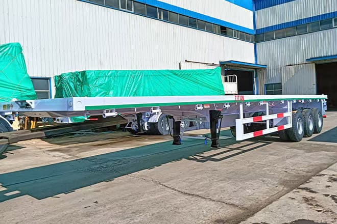 TITAN 3 Axle 40 Ft Flatbed Trailer for Sale in Mauritania - Plošinový/ Valníkový náves: obrázok 3 TITAN 3 Axle 40 Ft Flatbed Trailer for Sale in Mauritania - Plošinový/ Valníkový náves: obrázok 3
