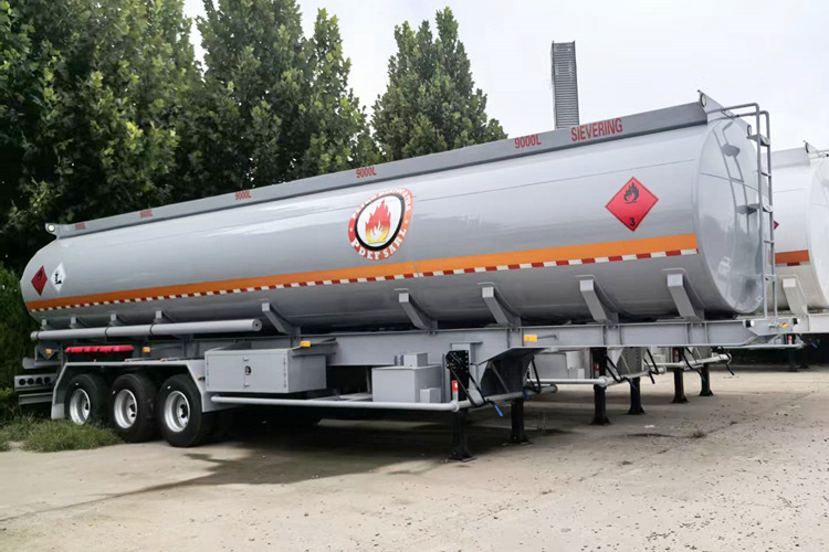 TITAN 45000 Liters Fuel Tanker Trailer for sale in Tanzania - Cisternový náves: obrázok 4 TITAN 45000 Liters Fuel Tanker Trailer for sale in Tanzania - Cisternový náves: obrázok 4