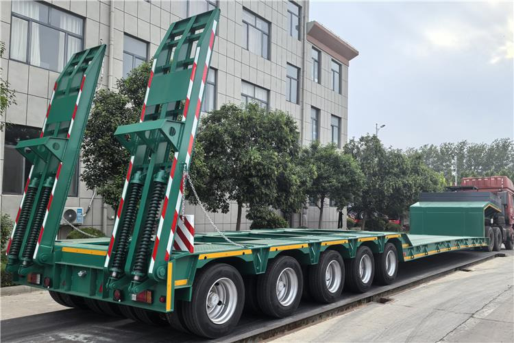 TITAN 5 Axle Low Bed Trailer for Sale In Nigeria - Náves podvalník: obrázok 1 TITAN 5 Axle Low Bed Trailer for Sale In Nigeria - Náves podvalník: obrázok 1