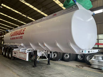 TITAN Semi Oil Tanker Trailer for Sale in Kazakhstan - Cisternový náves: obrázok 1 TITAN Semi Oil Tanker Trailer for Sale in Kazakhstan - Cisternový náves: obrázok 1