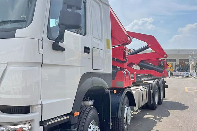 XCMG 20 Ft Side Lifter Truck for Sale in Papua New Guinea - Kontejnérový podvozek/ Výměnná nástavba: obrázok 4 XCMG 20 Ft Side Lifter Truck for Sale in Papua New Guinea - Kontejnérový podvozek/ Výměnná nástavba: obrázok 4