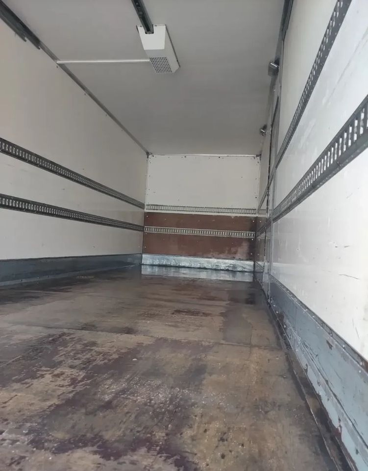 MAN TGM 18.290 kontener , winda - Skříňový nákladní auto: obrázok 5 MAN TGM 18.290 kontener , winda - Skříňový nákladní auto: obrázok 5