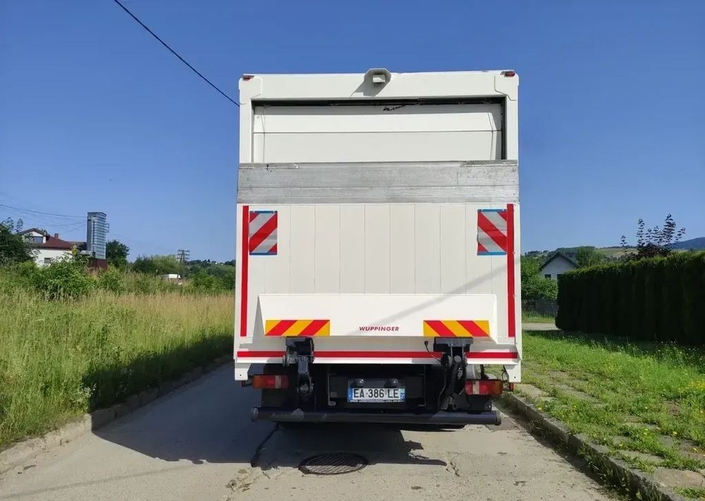 MAN TGM 18.290 kontener , winda - Skříňový nákladní auto: obrázok 3 MAN TGM 18.290 kontener , winda - Skříňový nákladní auto: obrázok 3