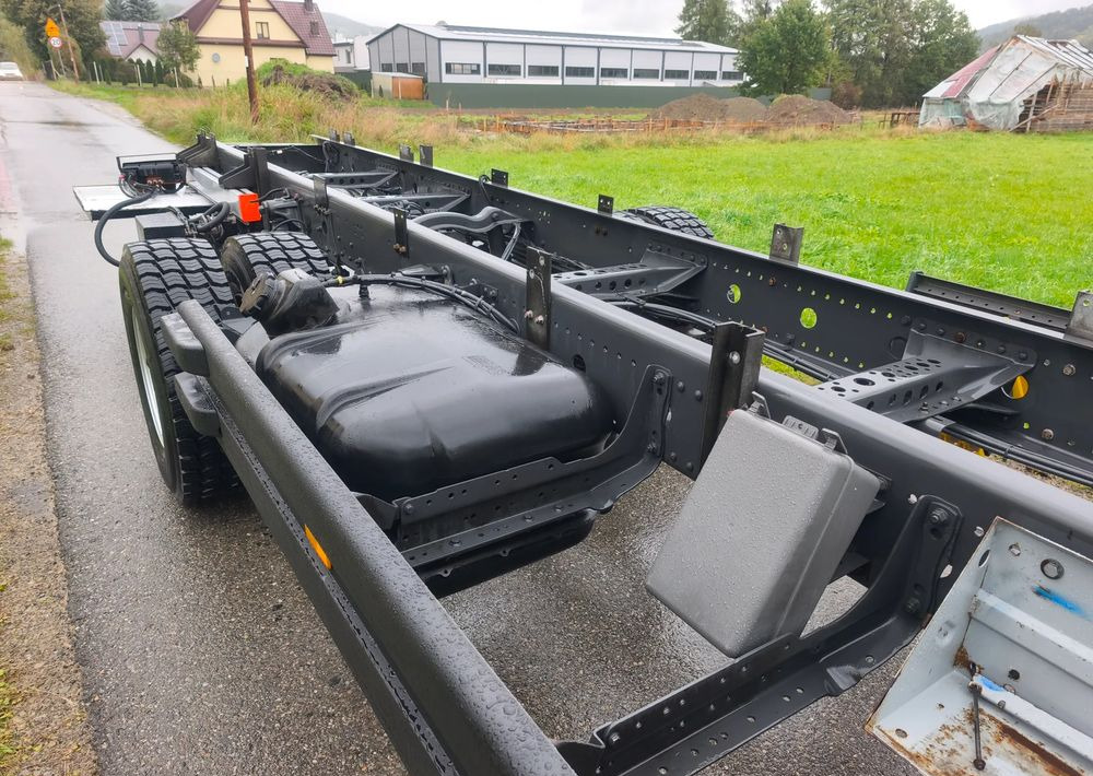 Mercedes-Benz Atego 1624 rama do zabudowy - Podvozek s kabinou: obrázok 4 Mercedes-Benz Atego 1624 rama do zabudowy - Podvozek s kabinou: obrázok 4