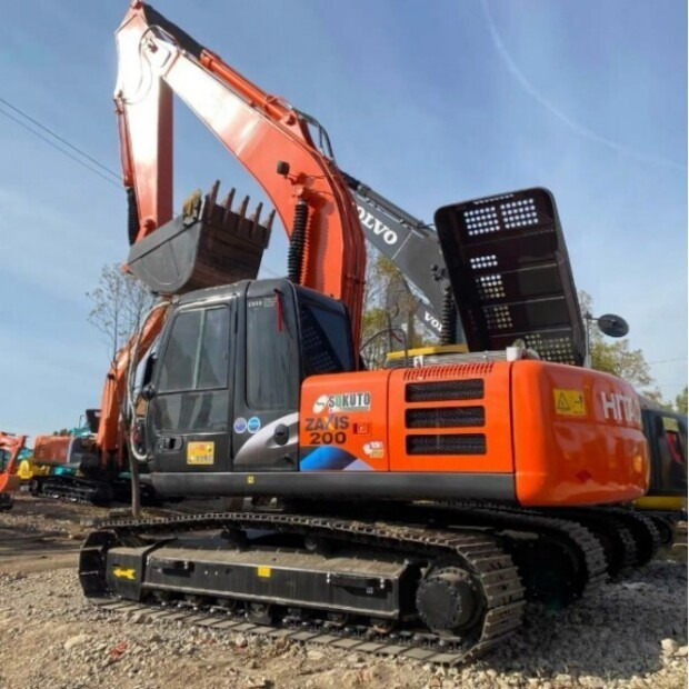 2022 Hitachi EX200 - Pásové rýpadlo: obrázok 2 2022 Hitachi EX200 - Pásové rýpadlo: obrázok 2
