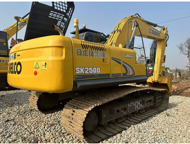 2022 KOBELCO SK250 - Pásové rýpadlo: obrázok 4 2022 KOBELCO SK250 - Pásové rýpadlo: obrázok 4