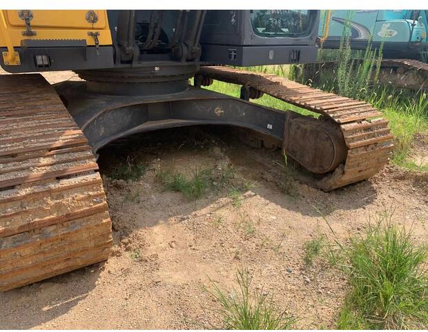 Pásové rýpadlo 2023 Volvo EC250: obrázok 7