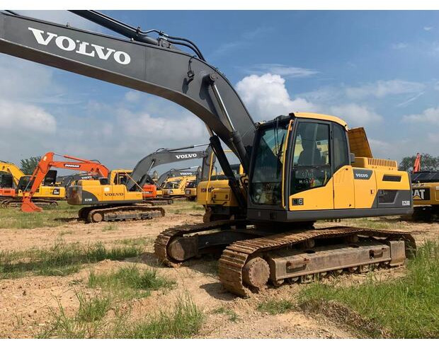 Pásové rýpadlo 2023 Volvo EC250: obrázok 10