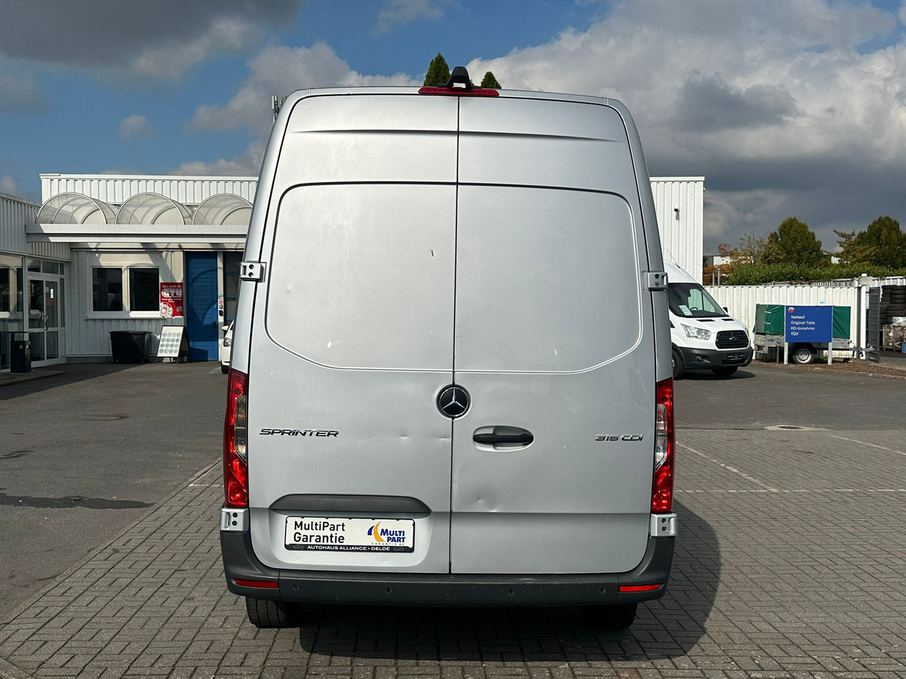 MERCEDES-BENZ Sprinter - Furgon: obrázok 5 MERCEDES-BENZ Sprinter - Furgon: obrázok 5