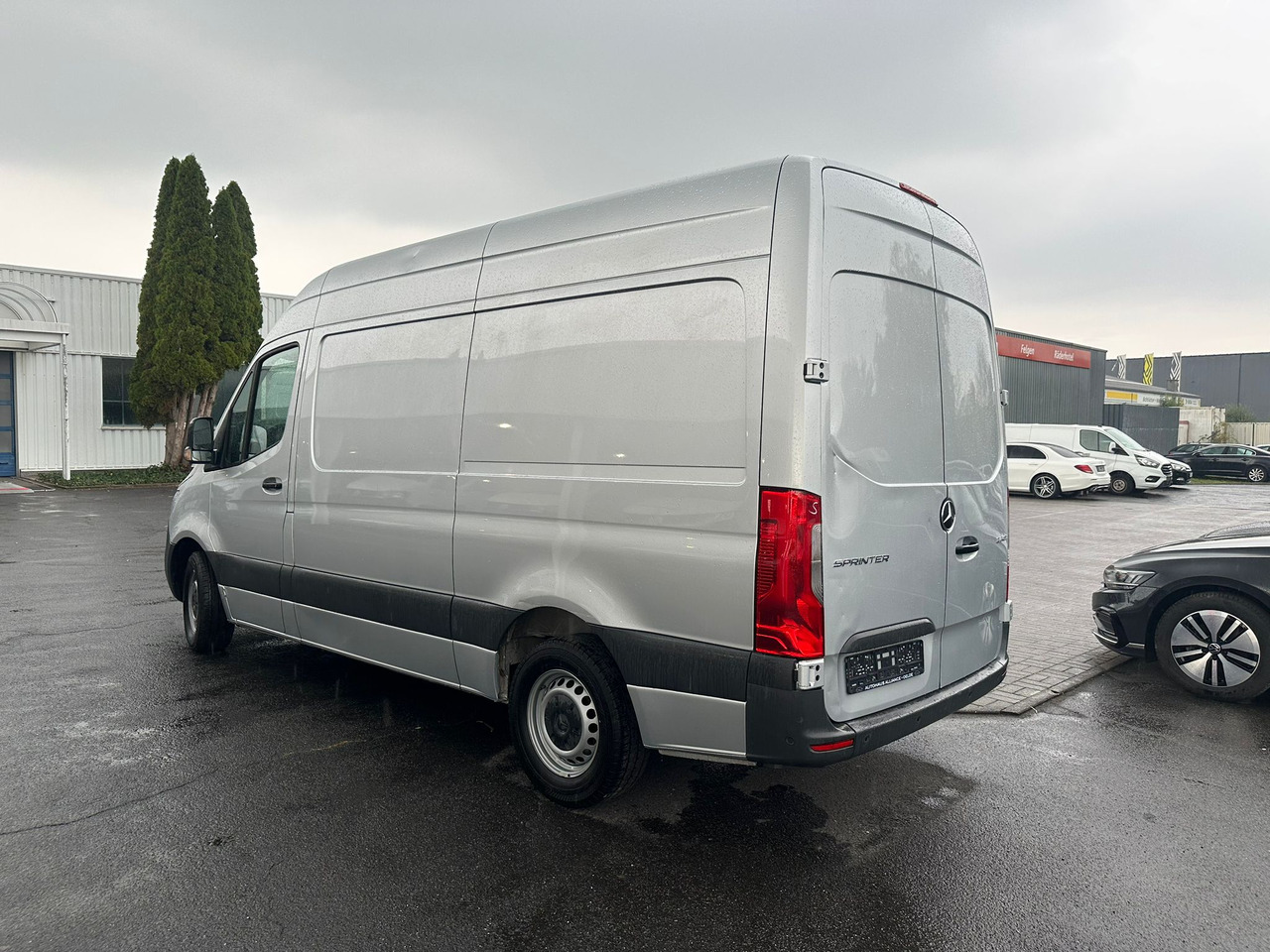 MERCEDES-BENZ Sprinter - Furgon: obrázok 3 MERCEDES-BENZ Sprinter - Furgon: obrázok 3