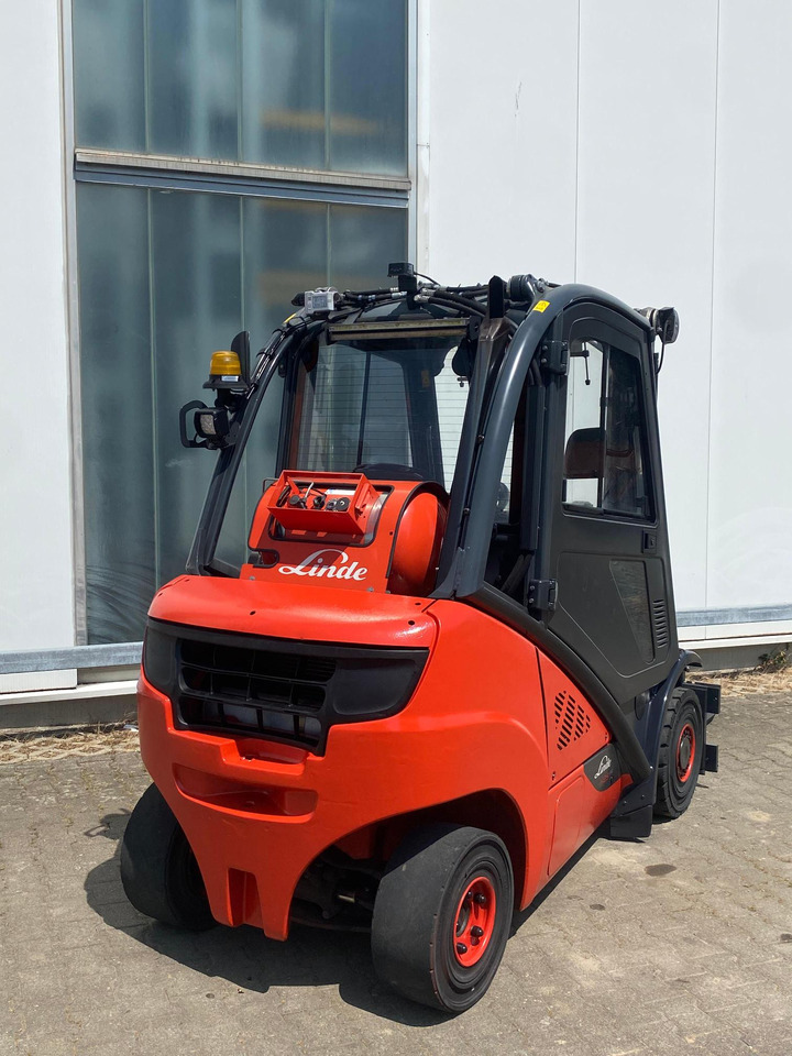 Linde Linde H 25 T - 6-372 h - Seitenschieber - - Plynový vysokozdvižný vozík: obrázok 5 Linde Linde H 25 T - 6-372 h - Seitenschieber - - Plynový vysokozdvižný vozík: obrázok 5
