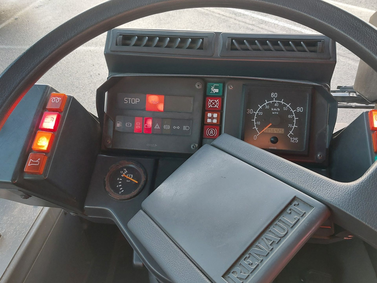 Bus articulé vélo marque IRISBUS modèle AGORA - Kĺbový autobus: obrázok 3 Bus articulé vélo marque IRISBUS modèle AGORA - Kĺbový autobus: obrázok 3