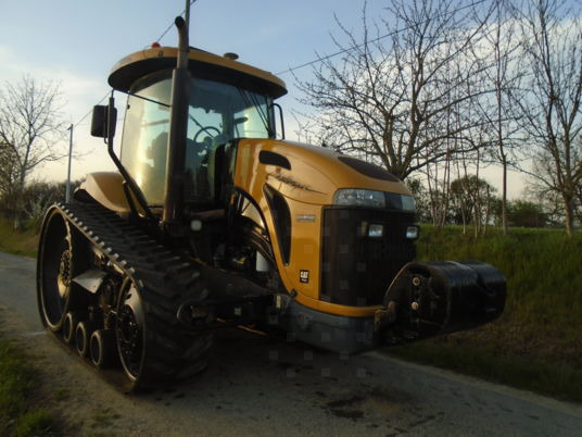 Challenger MT765B - Pásový traktor: obrázok 3 Challenger MT765B - Pásový traktor: obrázok 3
