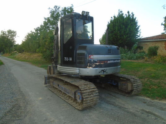 Hitachi ex75-3 - Mini rýpadlo: obrázok 3 Hitachi ex75-3 - Mini rýpadlo: obrázok 3