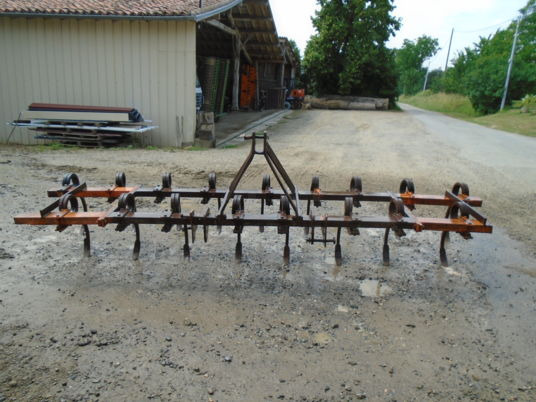 Huard - Kultivátor: obrázok 3 Huard - Kultivátor: obrázok 3