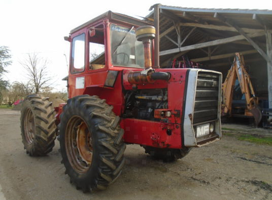 Massey Ferguson 1200 - Traktor: obrázok 2 Massey Ferguson 1200 - Traktor: obrázok 2