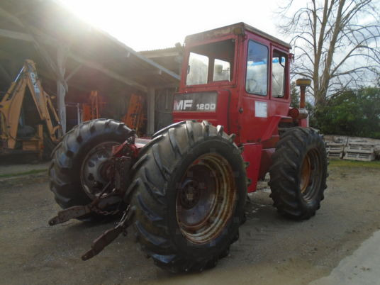 Massey Ferguson 1200 - Traktor: obrázok 5 Massey Ferguson 1200 - Traktor: obrázok 5