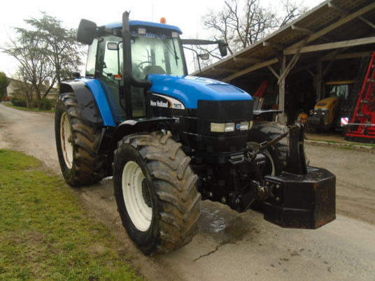 New Holland tm175 - Traktor: obrázok 5 New Holland tm175 - Traktor: obrázok 5