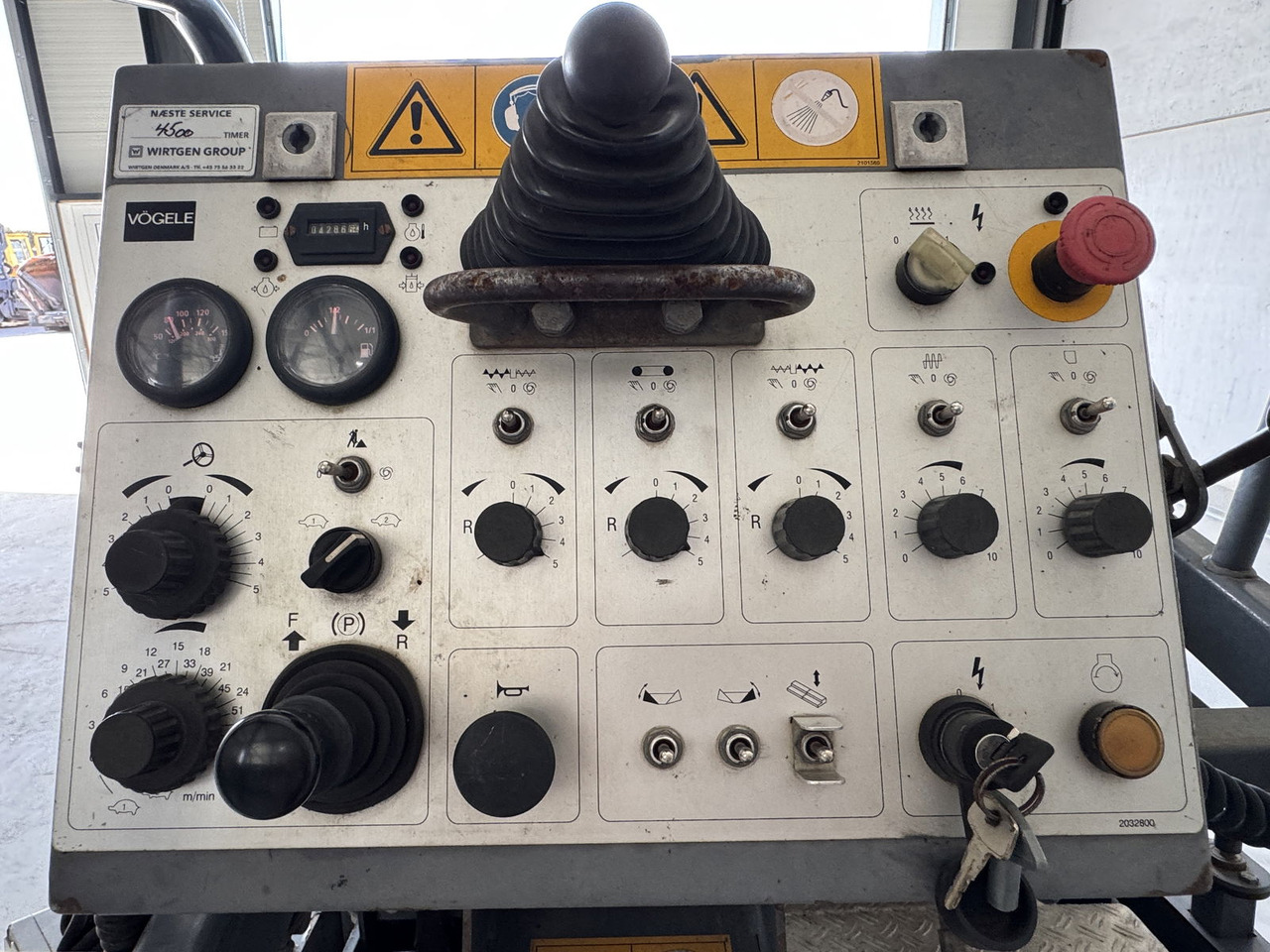 Vögele Super 800 - Finišer: obrázok 4 Vögele Super 800 - Finišer: obrázok 4