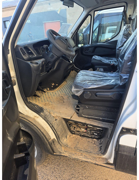 Iveco Daily 35S14 - Podvozek s kabinou: obrázok 3 Iveco Daily 35S14 - Podvozek s kabinou: obrázok 3