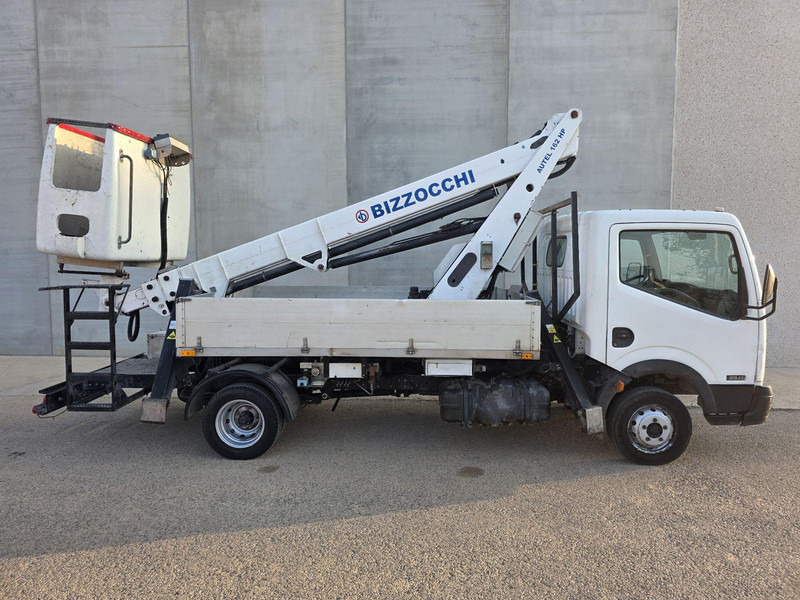 Usado BIZZOCCHI AUTEL 162 HP Sobre NISSAN CABSTAR - Pracovná plošina: obrázok 1 Usado BIZZOCCHI AUTEL 162 HP Sobre NISSAN CABSTAR - Pracovná plošina: obrázok 1